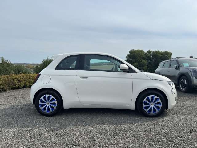Fahrzeugbild eines Fiat 500