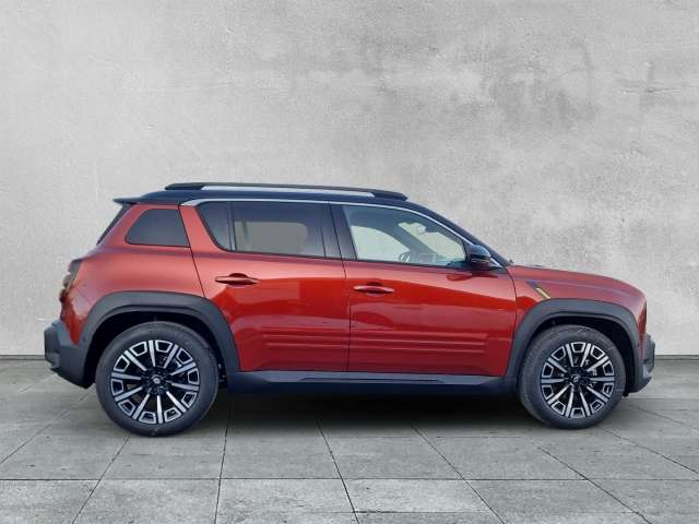 Fahrzeugbild eines Renault 4 E-TECH