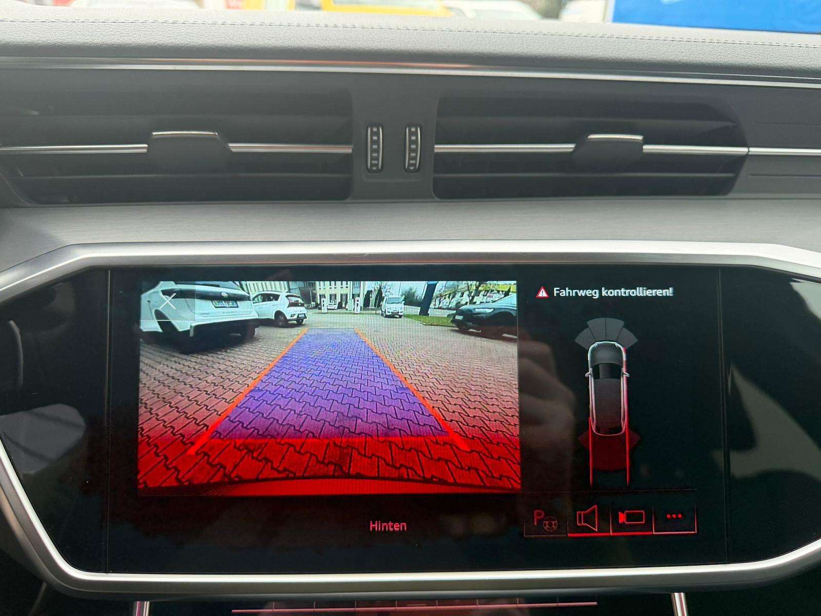 Fahrzeugbild eines Audi A6