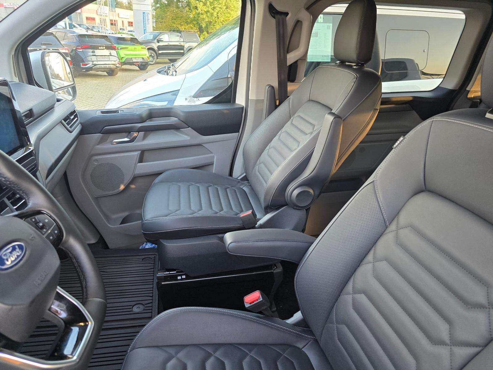 Fahrzeugbild eines Ford Tourneo Custom