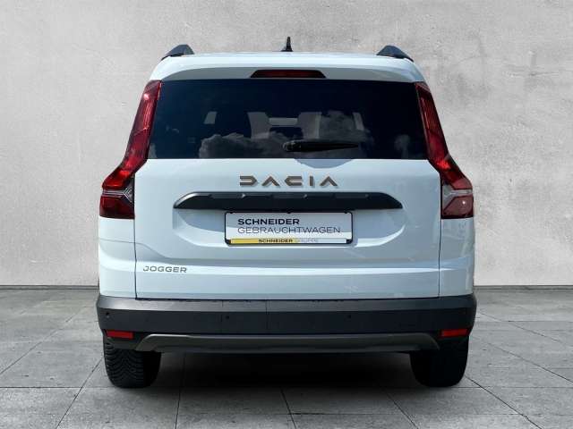 Fahrzeugbild eines Dacia Jogger
