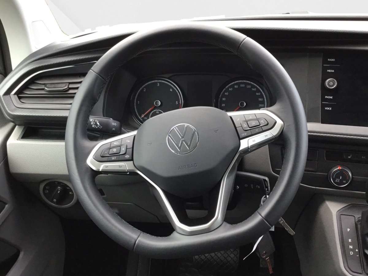 Fahrzeugbild eines Volkswagen Caravelle