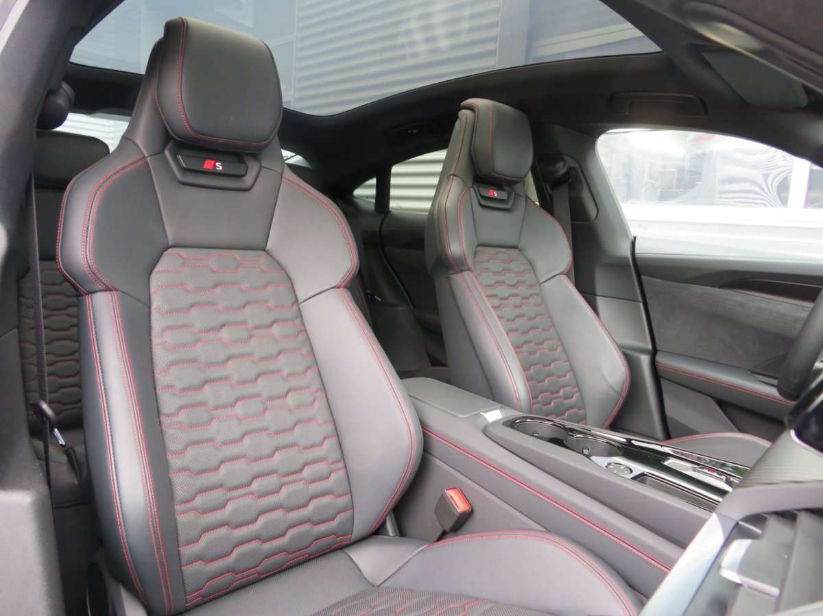 Fahrzeugbild eines Audi e-tron GT
