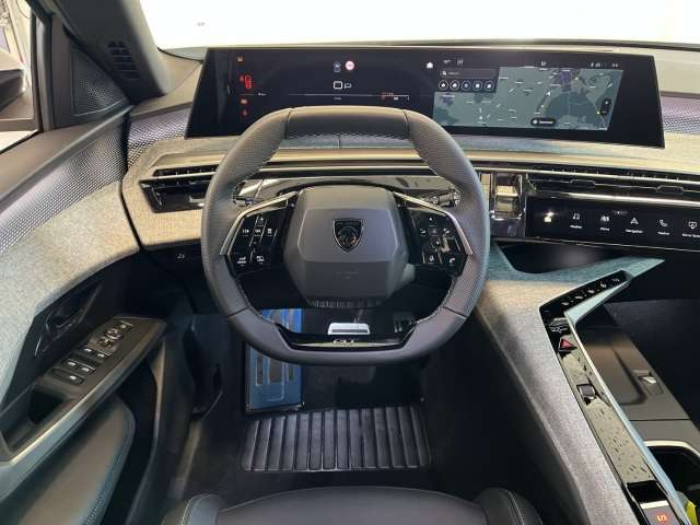 Fahrzeugbild eines Peugeot 5008