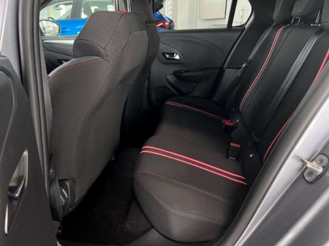 Fahrzeugbild eines Opel Corsa