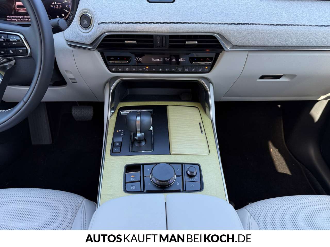 Fahrzeugbild eines Mazda CX-80