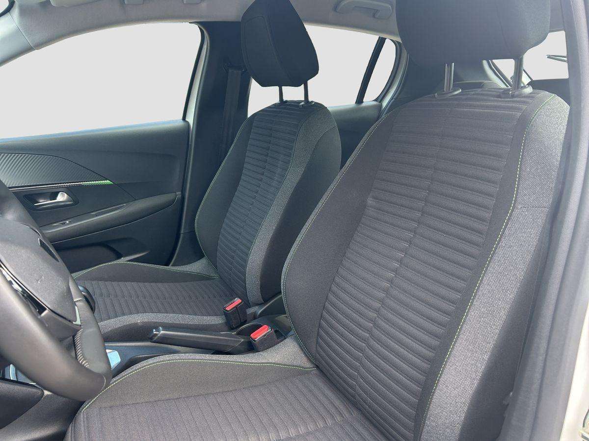 Fahrzeugbild eines Peugeot 208