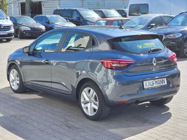 Fahrzeugbild eines Renault Clio