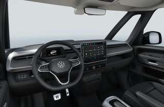 Schräge Frontansicht auf einen Volkswagen ID. BUZZ , freigestellt