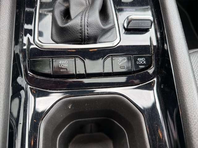Fahrzeugbild eines Jeep Compass