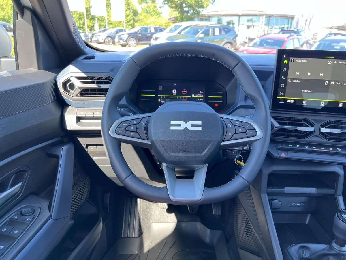 Fahrzeugbild eines Dacia Duster