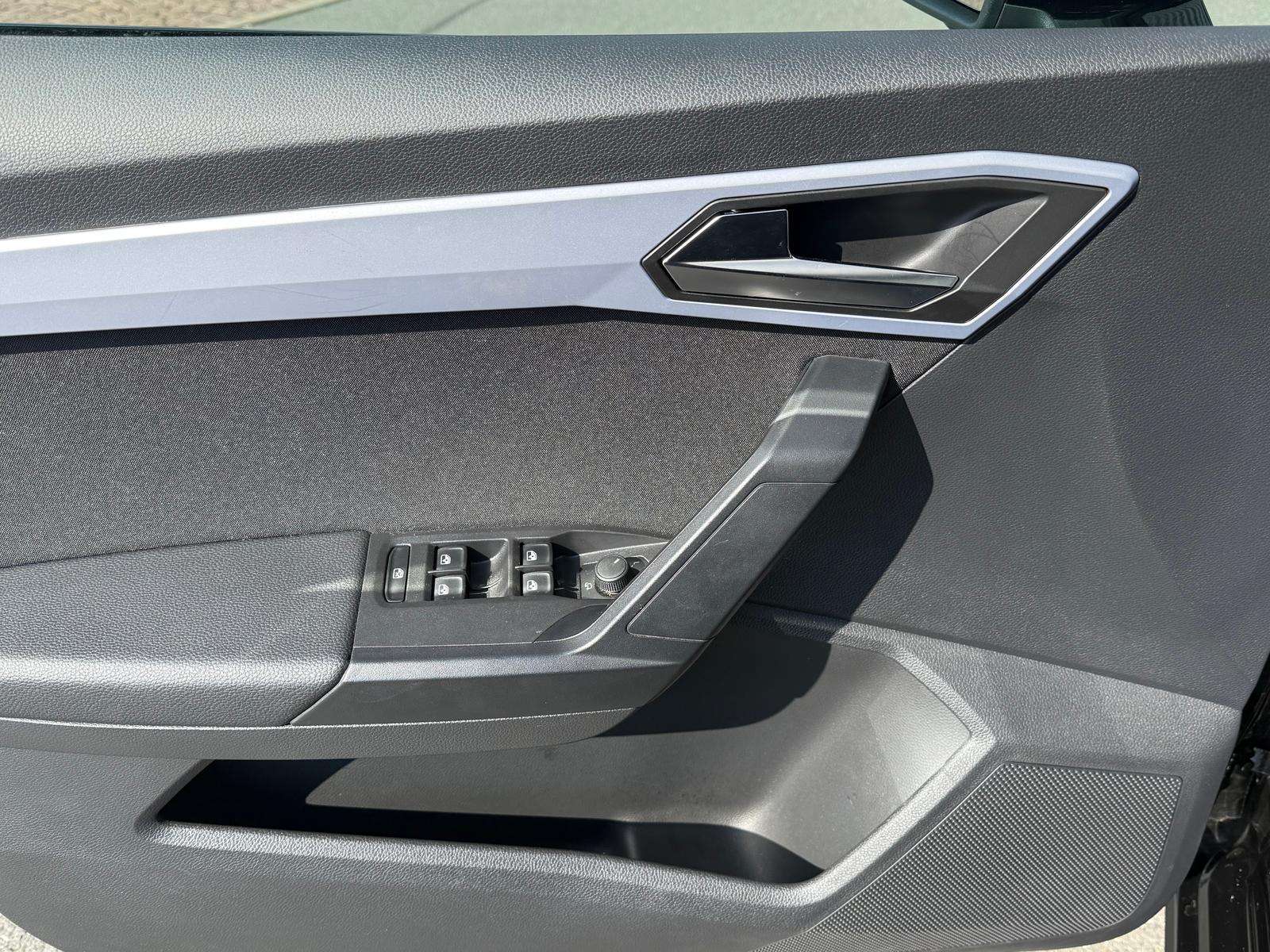 Fahrzeugbild eines SEAT Ibiza