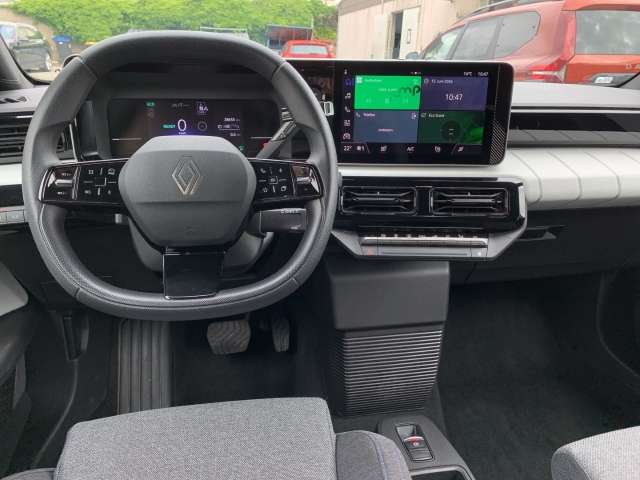 Fahrzeugbild eines Renault 5 E-TECH
