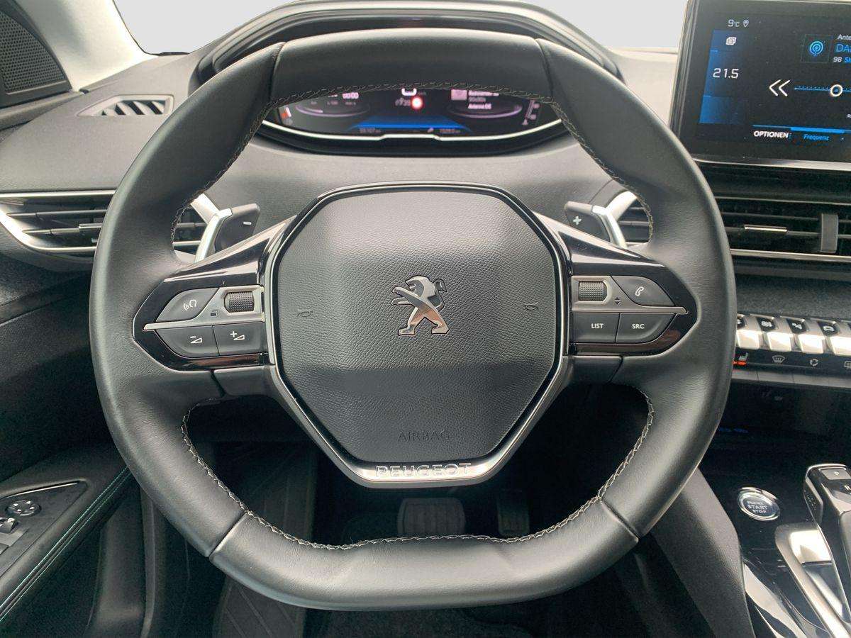 Fahrzeugbild eines Peugeot 5008