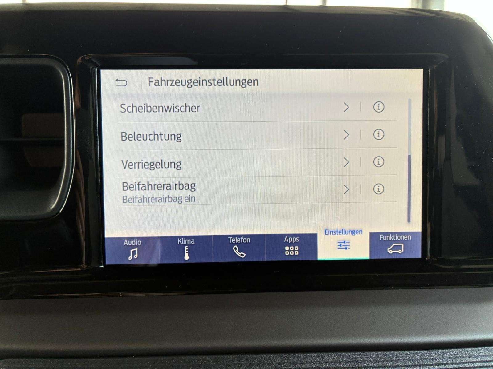 Fahrzeugbild eines Ford Tourneo Courier