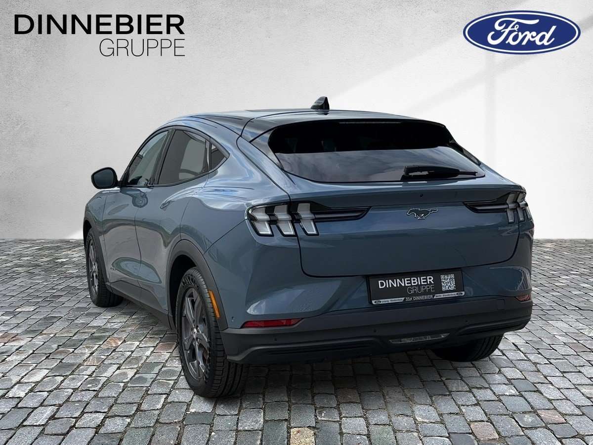 Fahrzeugbild eines Ford Mustang Mach-E