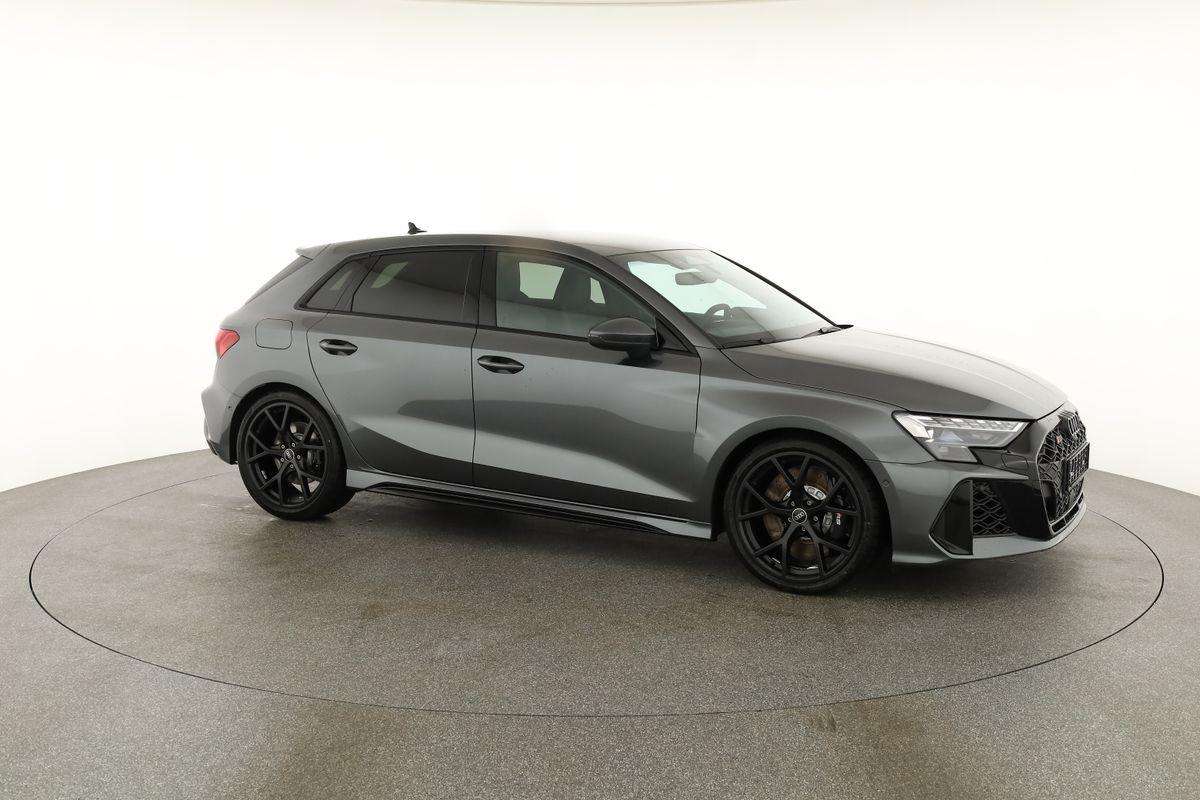 Fahrzeugbild eines Audi RS3