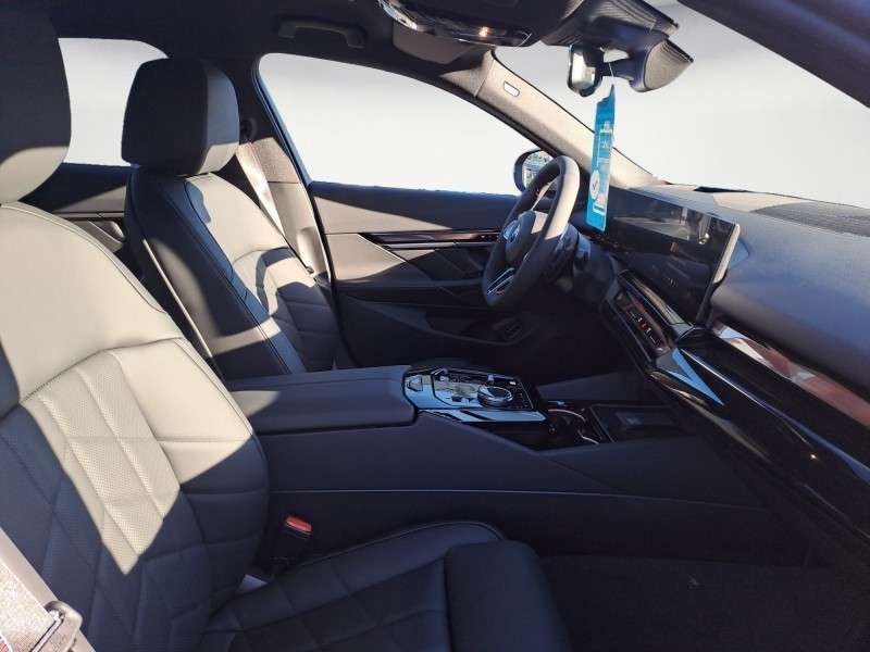 Fahrzeugbild eines BMW 5er-Reihe