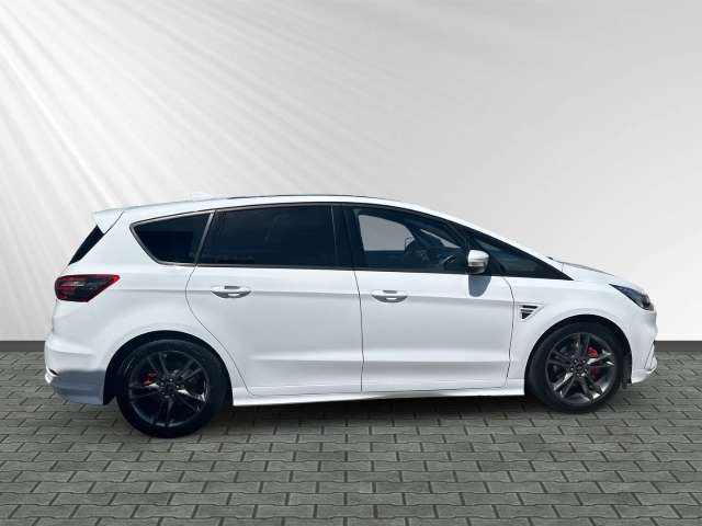 Fahrzeugbild eines Ford S-MAX