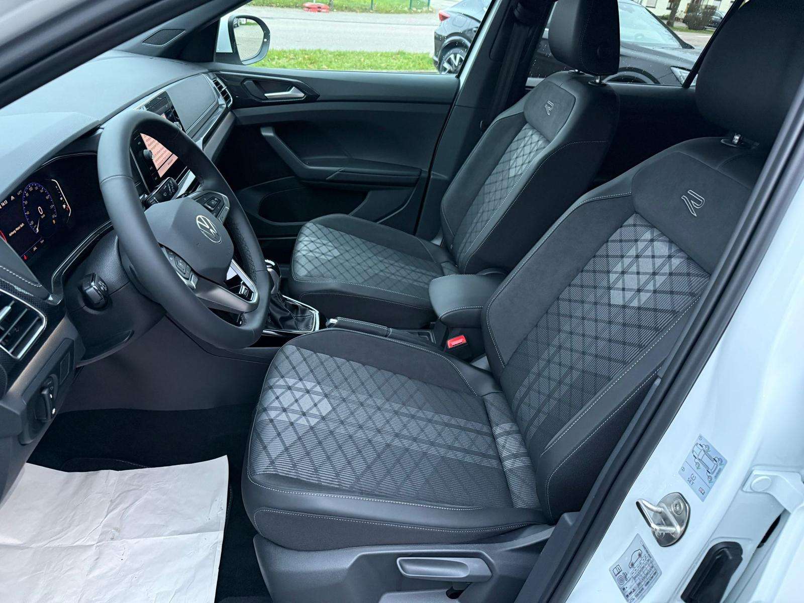 Fahrzeugbild eines Volkswagen T-Cross