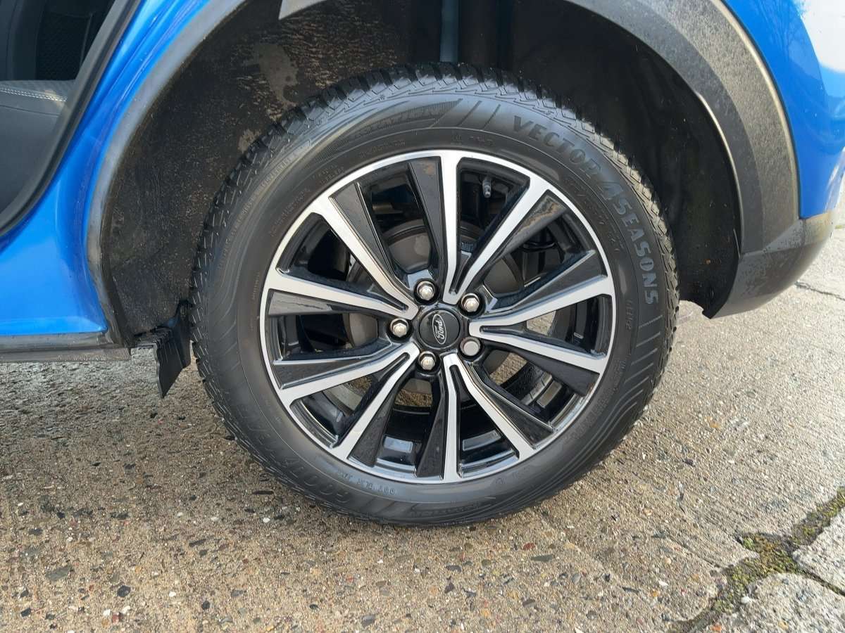 Fahrzeugbild eines Ford Puma