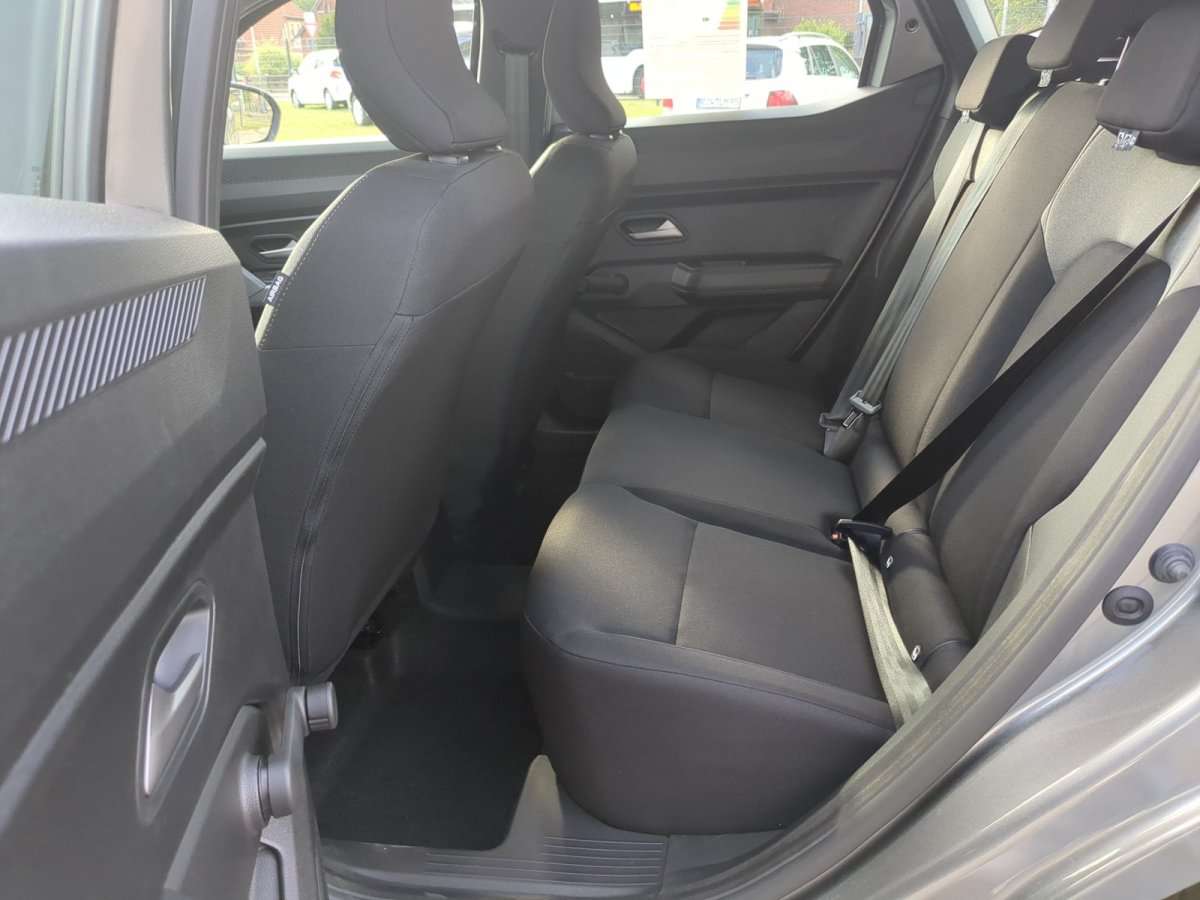 Fahrzeugbild eines Dacia Duster