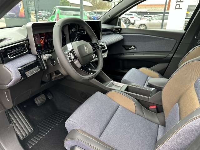 Fahrzeugbild eines Renault 5 E-TECH