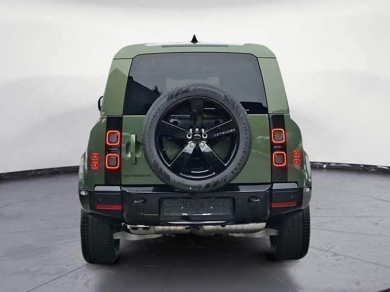 Fahrzeugbild eines Land Rover Defender