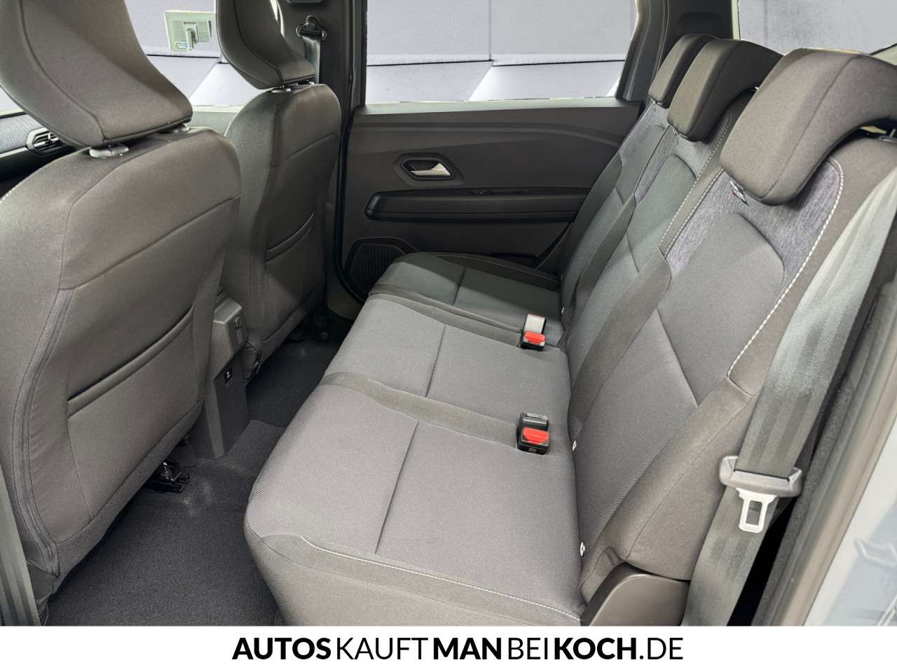 Fahrzeugbild eines Dacia Jogger