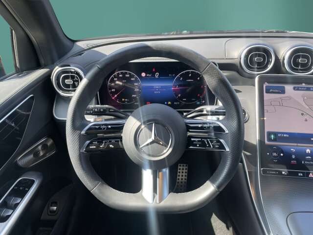 Fahrzeugbild eines Mercedes-Benz GLC