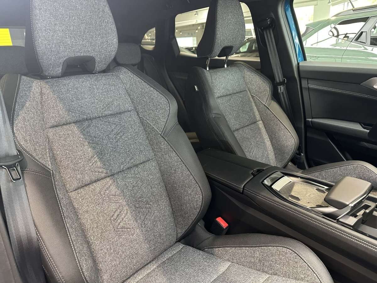 Fahrzeugbild eines Renault Austral