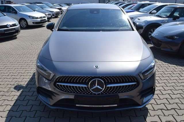 Fahrzeugbild eines Mercedes-Benz A-Klasse