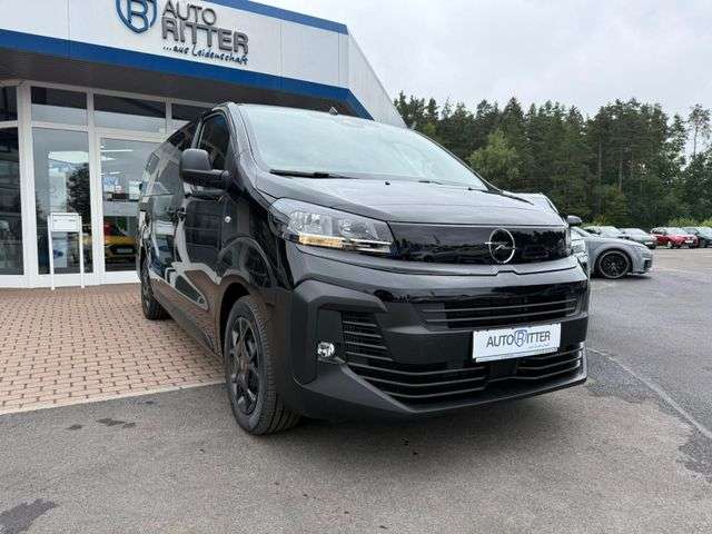 Fahrzeugbild eines Opel Vivaro