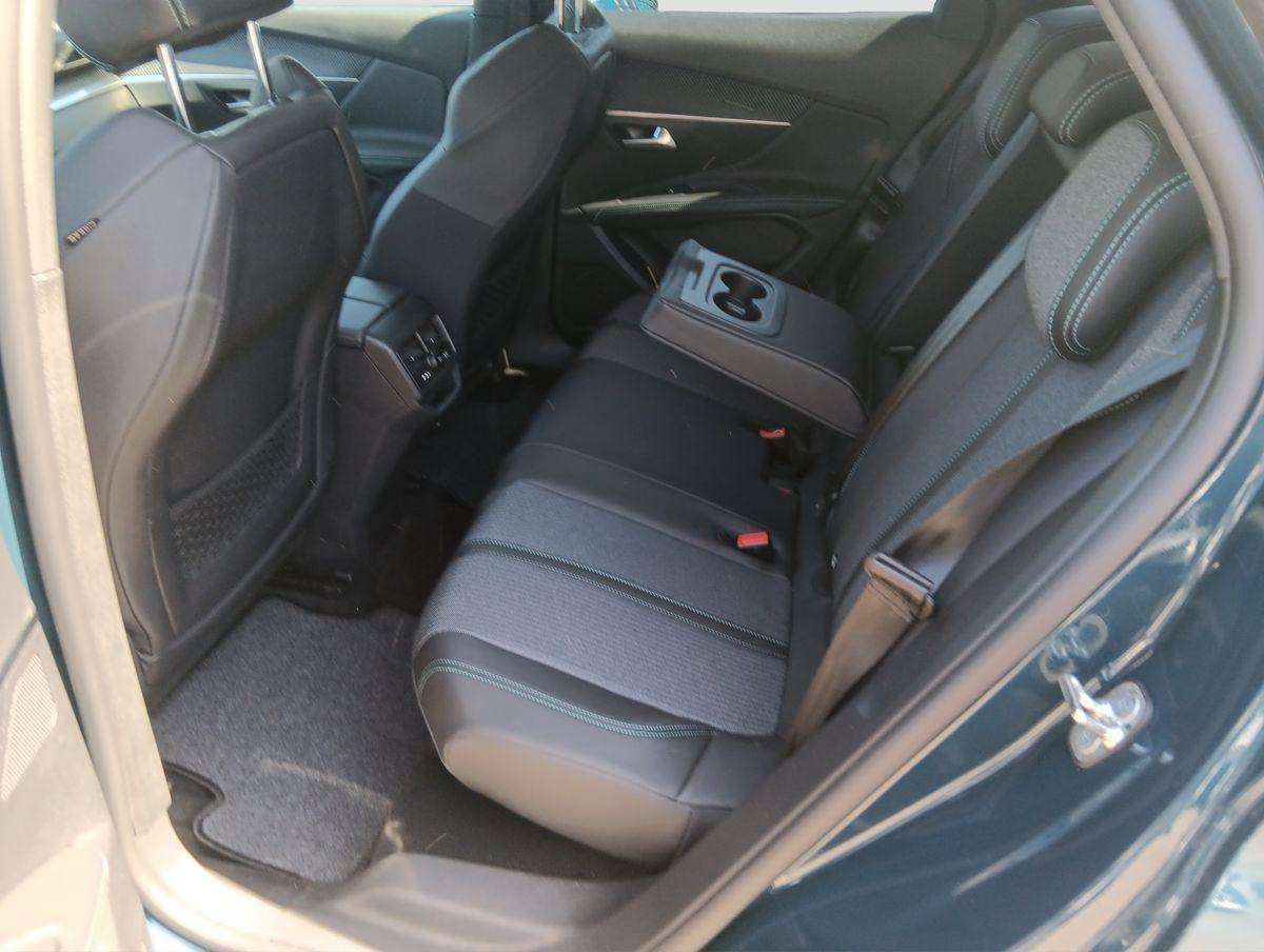 Fahrzeugbild eines Peugeot 3008