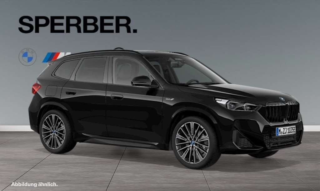 Fahrzeugbild eines BMW X1