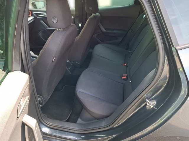 Fahrzeugbild eines SEAT Ibiza