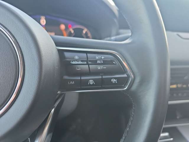 Fahrzeugbild eines Mazda CX-60