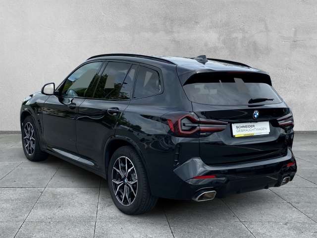 Fahrzeugbild eines BMW X3