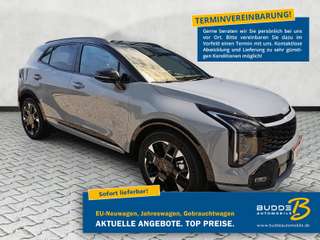 Schräge Frontansicht auf einen Kia Sportage , freigestellt