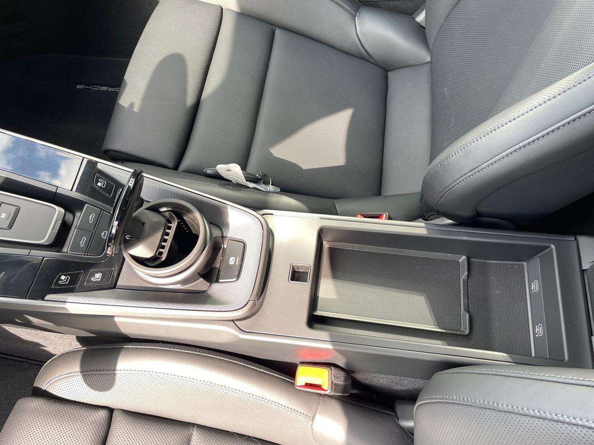 Fahrzeugbild eines Porsche 911