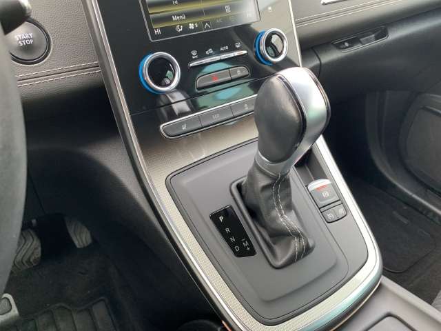 Fahrzeugbild eines Renault Grand Scénic