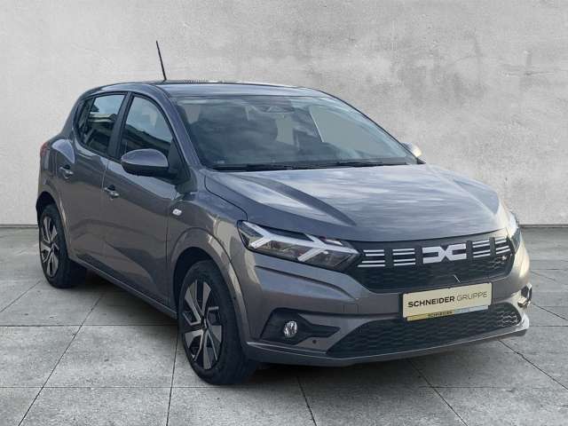 Fahrzeugbild eines Dacia Sandero