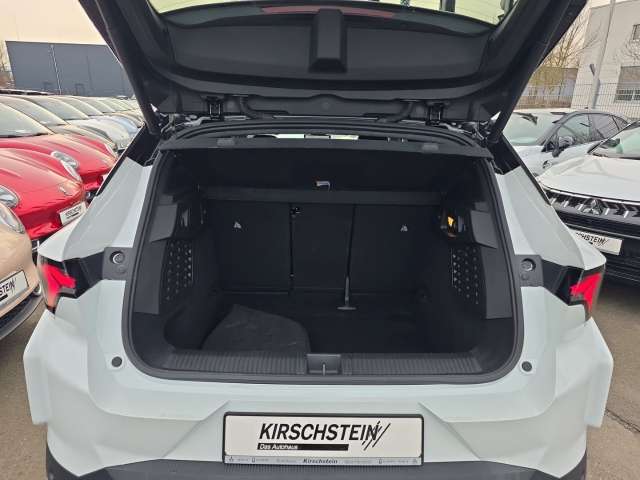 Fahrzeugbild eines Renault Scenic E-TECH