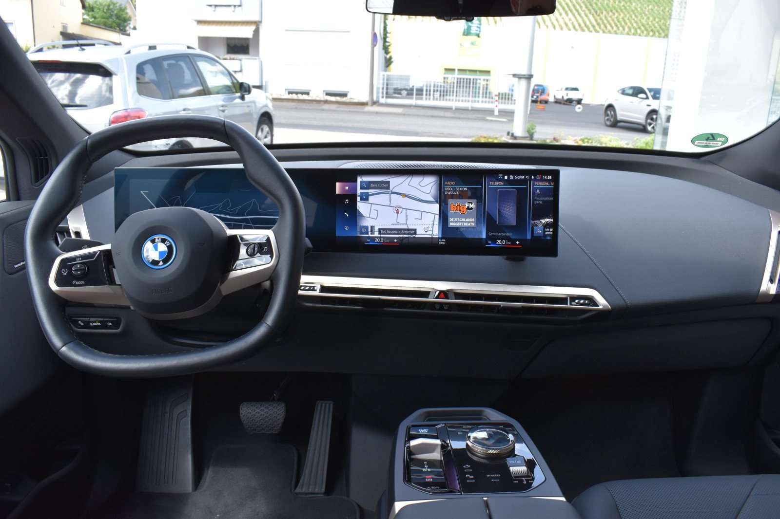 Fahrzeugbild eines BMW iX
