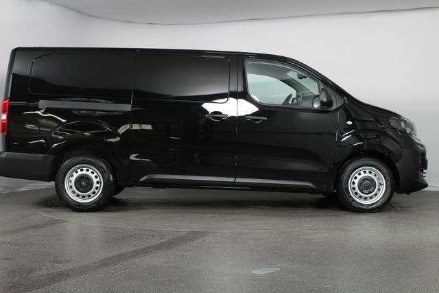Fahrzeugbild eines Opel Vivaro