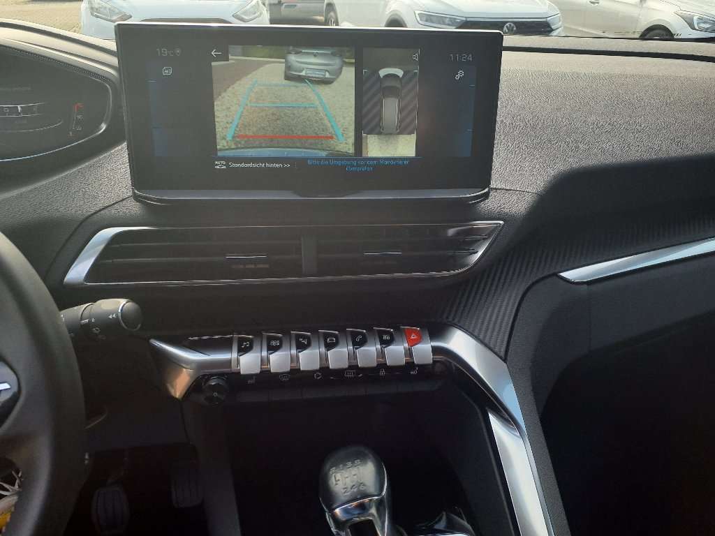 Fahrzeugbild eines Peugeot 5008