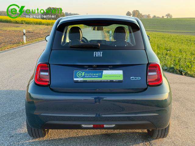 Fahrzeugbild eines Fiat 500