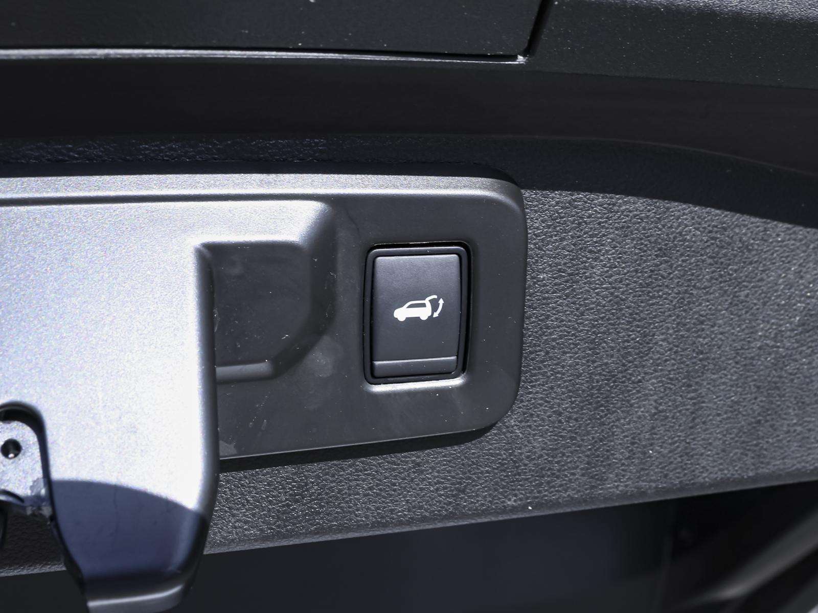 Fahrzeugbild eines Renault Scenic E-TECH