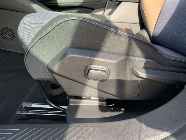 Fahrzeugbild eines Renault 5 E-TECH