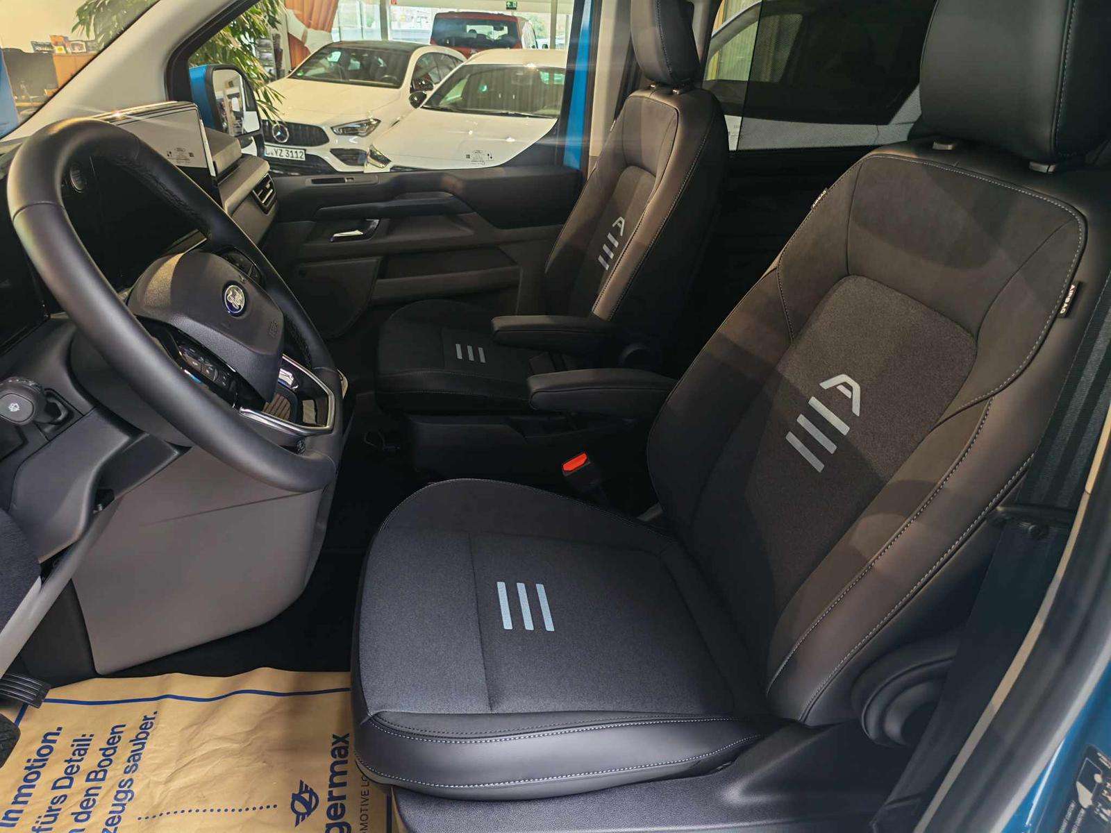 Fahrzeugbild eines Ford Tourneo Custom